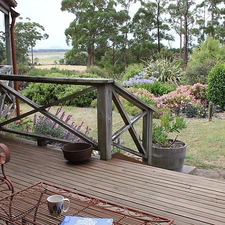 Eagle'S Roost Farmstay B&B Rocky Cape Экстерьер фото